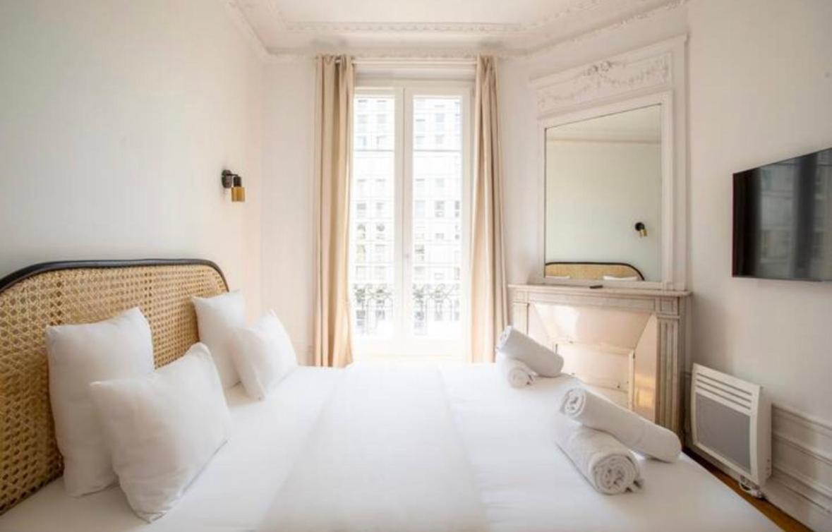 باريس Luxury Suites Tour Eiffel Best View المظهر الخارجي الصورة